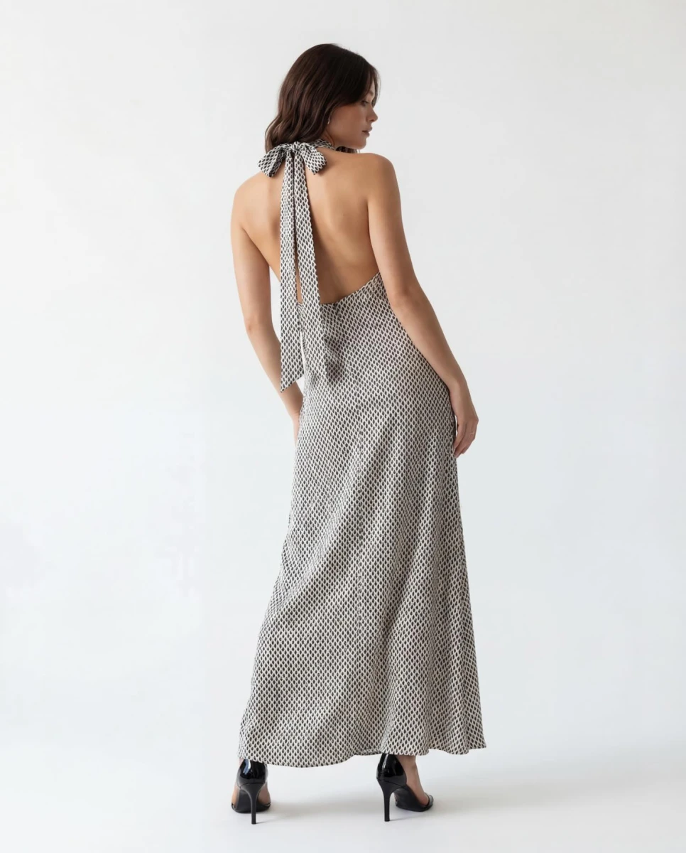 Baskılı Sırt Dekolteli Uzun Elbise