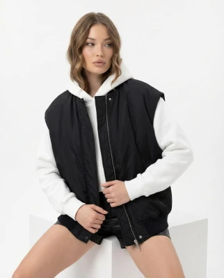 Kapitoneli Siyah Mont